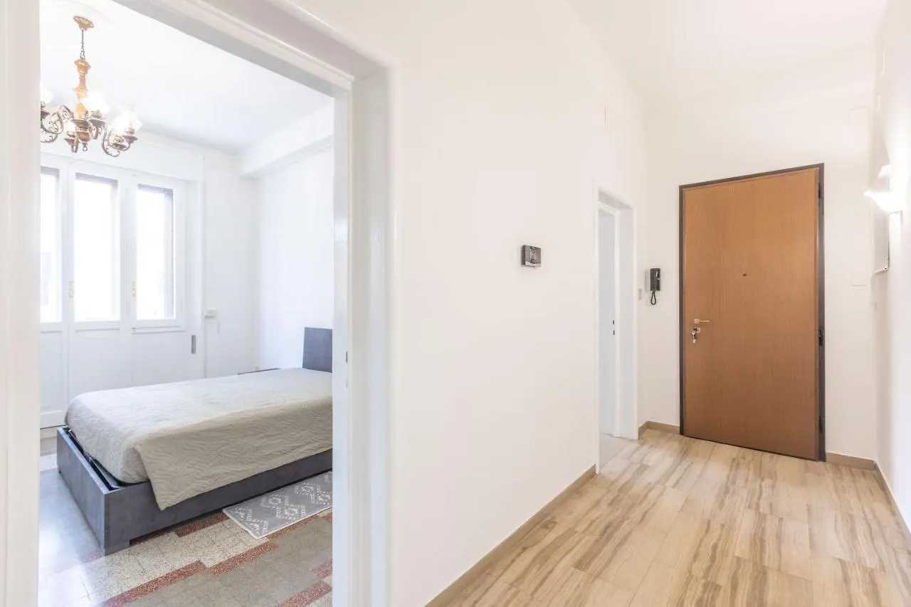 Rita House, Bologna By Short Holidays Apartment