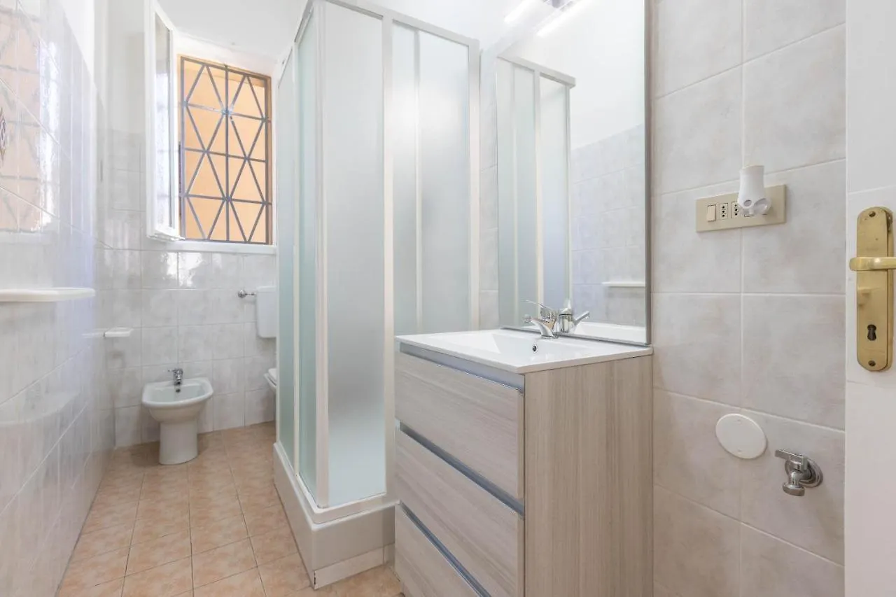 Rita House, Bologna By Short Holidays Apartment